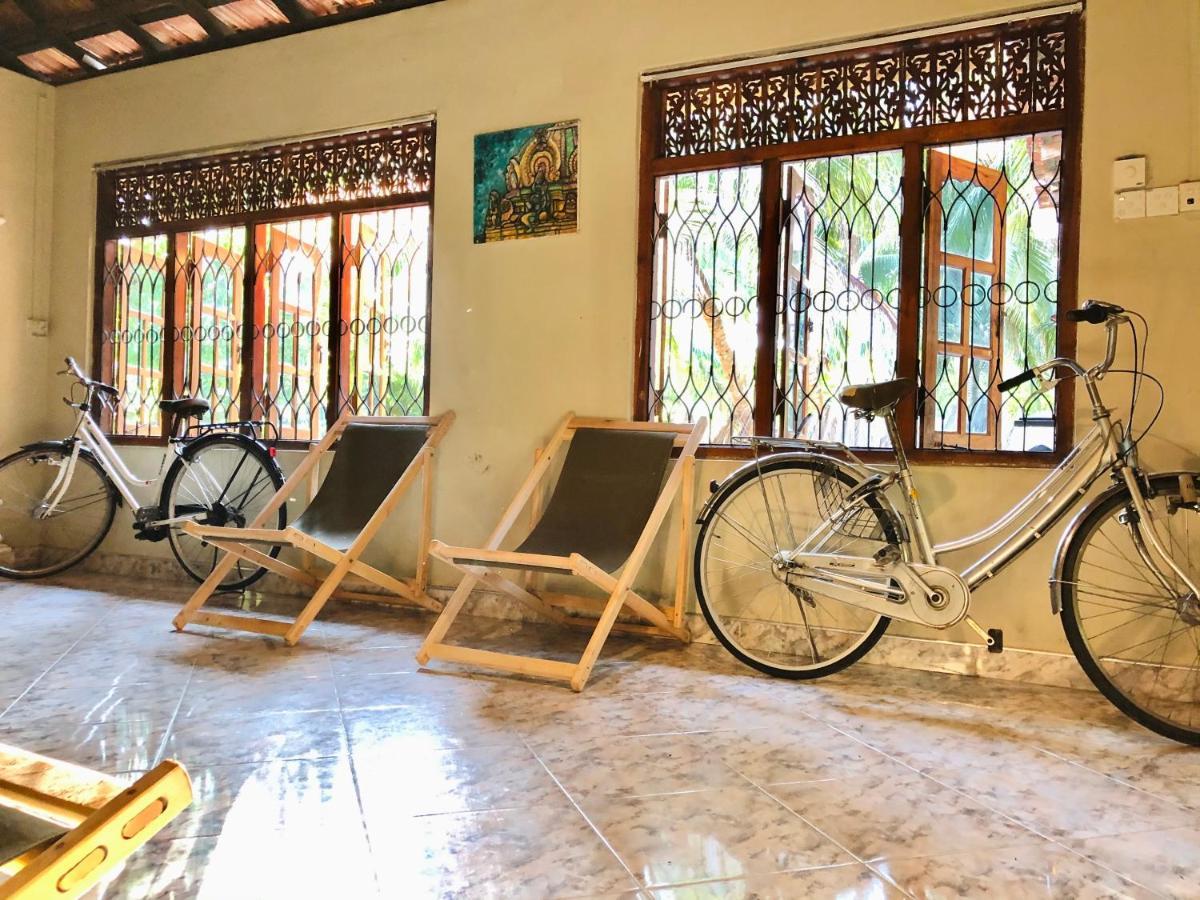 Bed and Breakfast Kite House Cafe Калпітія Екстер'єр фото